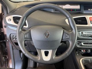 Renault Grand Scenic 2010