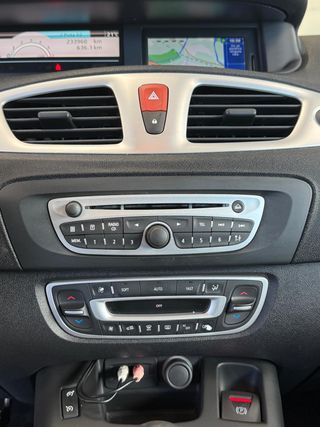 Renault Grand Scenic 2010