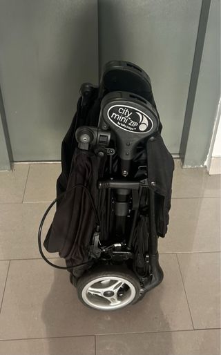 Silla de paseo Baby Jogger. Modelo City Mini Zip