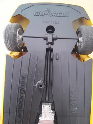 Lamborghini Diablo 1/24