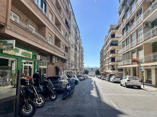 Piso en venta en Pajaritos - Plaza de Toros en Granada