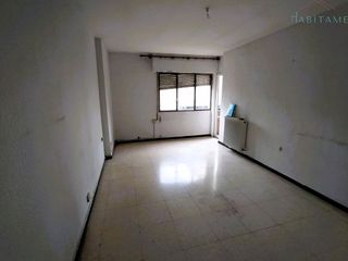 Piso en venta en Pajaritos - Plaza de Toros en Granada