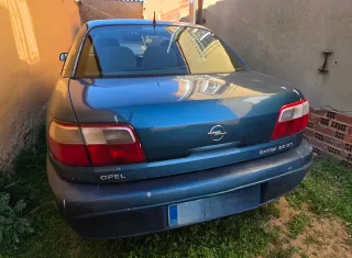 Despiece Opel Omega