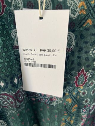 Vestido estampado verde y multicolor