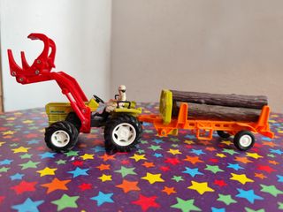 Tractor de juguete