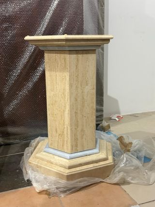 Mesa cristal pie mármol macizo