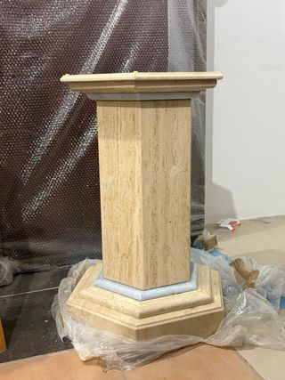 Mesa cristal pie mármol macizo