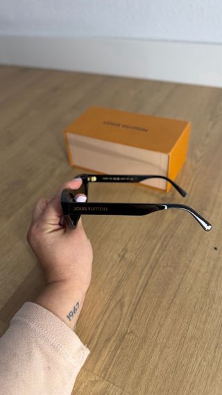 Gafas de Sol Louis Vuitton Negras estilo cat eye