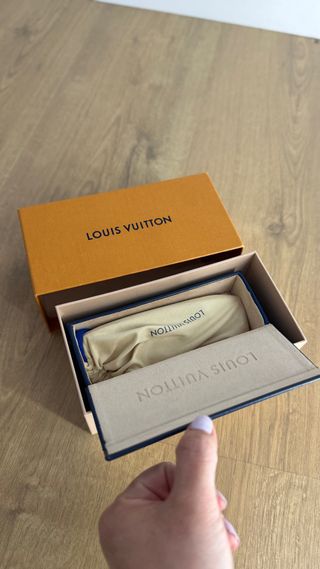 Gafas de Sol Louis Vuitton Negras estilo cat eye