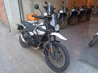 ROYAL ENFIELD HIMALAYAN 450