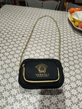 Bolso Versace Negro y Dorado