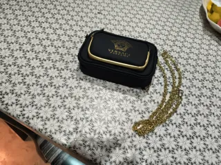 Bolso Versace Negro y Dorado