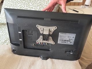 Samsung Serie 5 22 Monitor con Mando