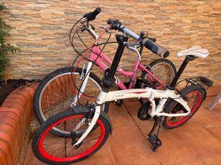 Bicicleta plegable Coluer blanca y rosa
