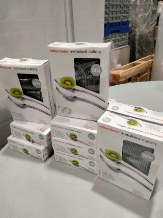 Cubiertos metalizados de plástico EUREKA 400unidad