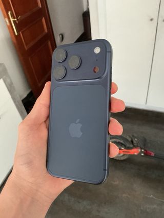 iPhone 17 Pro Azul