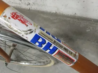 Bicicleta BH 20", para restaurar o piezas.