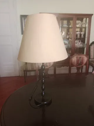 Lámpara de mesa vintage papel y plastico