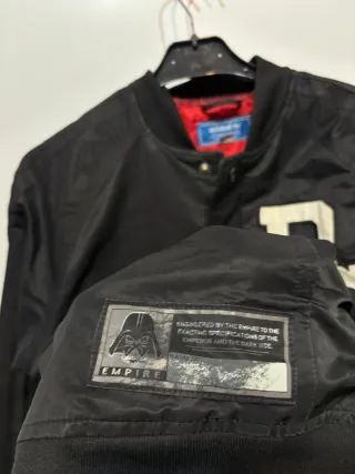 Chaqueta Adidas x Star Wars Negra Roja