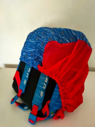 Zaino Estensibile Spider-Man + Copripioggia