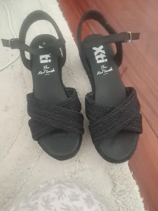Sandalias Xti Plataforma Trenzadas Negras Talla 36