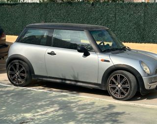 MINI Cooper 2005