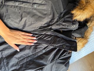 Parka Zara Hombre Negra con Capucha