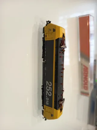 Máquina 252, Vagón Clean y Portacoh