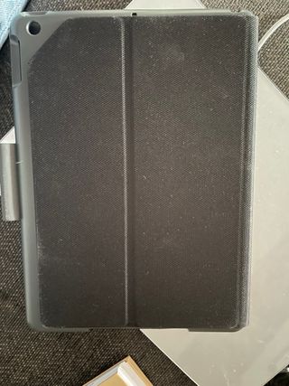 Funda teclado Logitech para iPad 9.7”