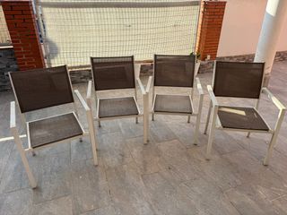 4 Sillas de Aluminio Ligeras