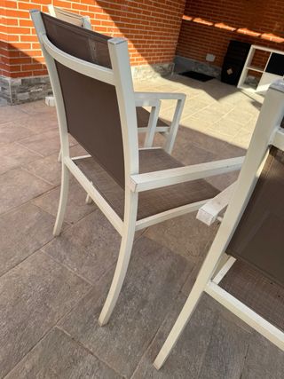 4 Sillas de Aluminio Ligeras