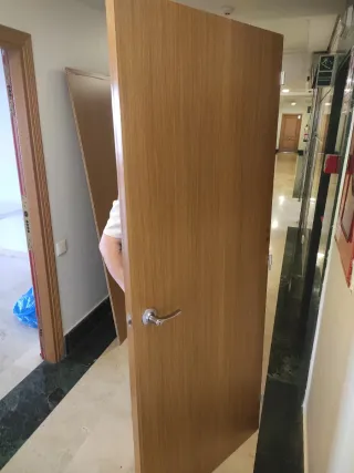 Puerta de madera para casa