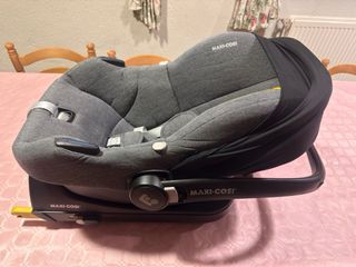 Silla Maxi-Cosi Cabrio Fix i-Size y base isofix