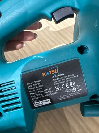 Soplador de Hojas Eléctrico KATSU 900W