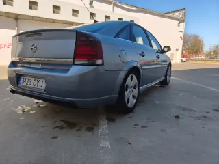 Opel Vectra 2005