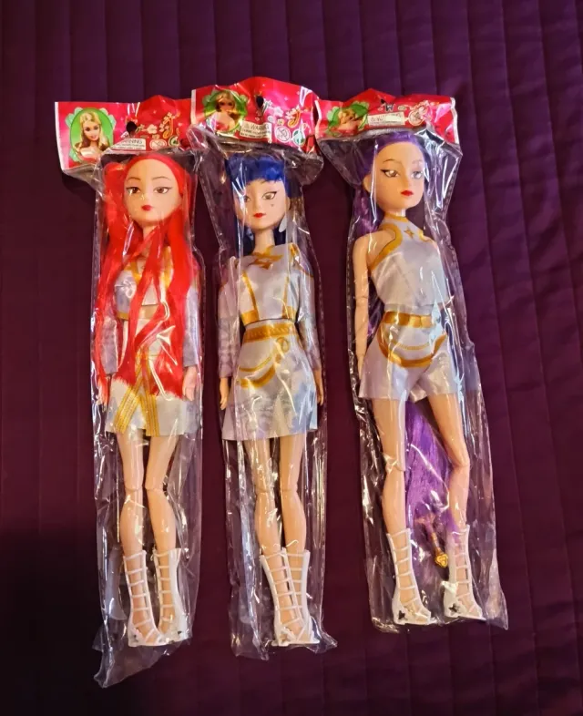 Muñecas K-pop Traje Blanco Set 3 No cantan