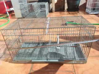 Jaula para pájaros metálica