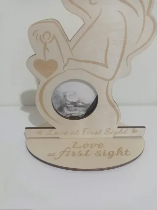 Marco de madera para 1° ecografía a estrenar