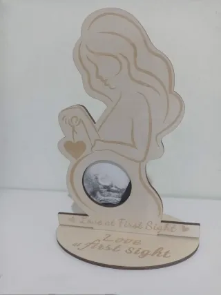 Marco de madera para 1° ecografía a estrenar