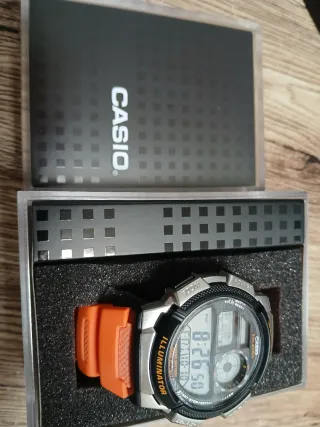 Reloj Casio World Time Digital Naranja