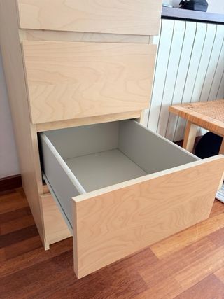 Cajonera de madera con 6 cajones