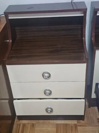 Sofá cama con somier y colchón nuevo