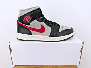 NIKE AIR JORDAN MUJER