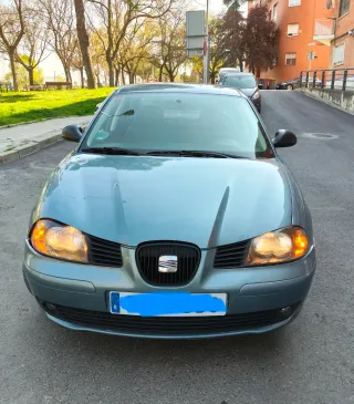 SEAT Cordoba 2005 pegatina C.159mil kilómetros