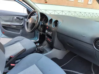 SEAT Cordoba 2005 pegatina C.159mil kilómetros