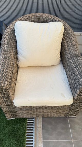 Sillón exterior mimbre beige y marrón