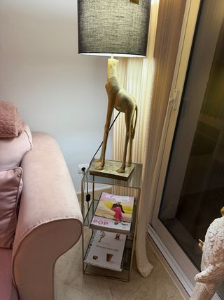 Lámpara Jirafa con mesa Maisons du Monde