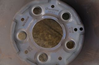 4 Llantas vehículo medida 17x7