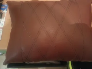 Cojín respaldo de piel para asiento de coche