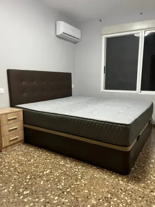 Canapés y colchones nuevos